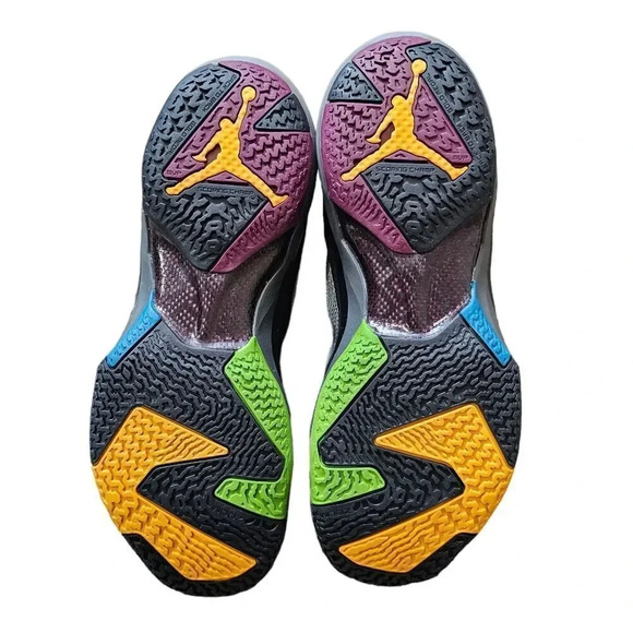 Nike Air Jordan XXXVII 37‎ Bordeaux Black Midnight Fog DD6958-001 Men's Size 8 - Picture 9 of 9